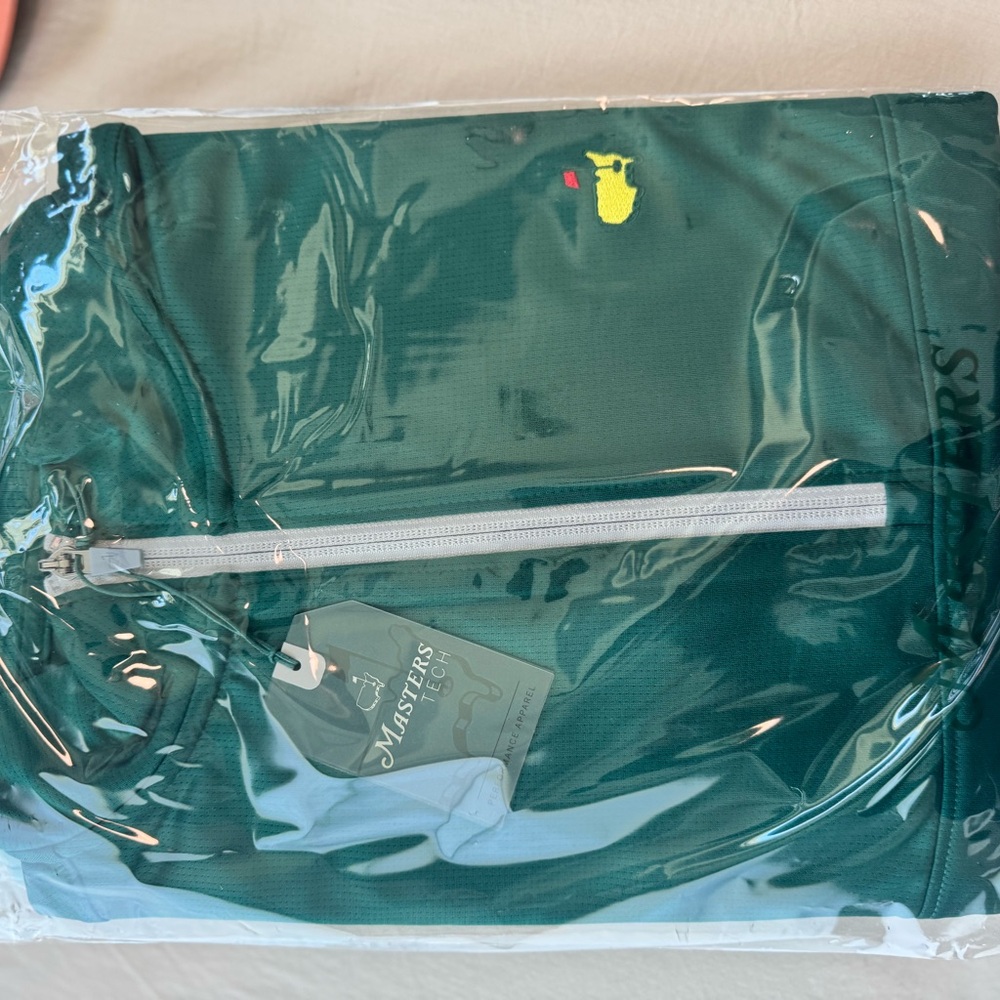 Masters Tech Green Pullover - Picture 3 of 4